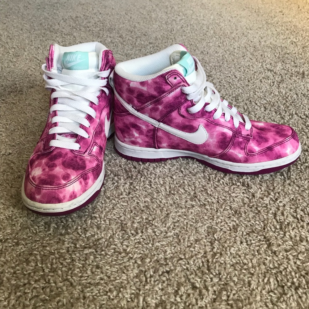 Nike Pink High Tops Women’s Size 6